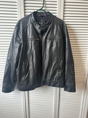 GUESS Black Men’s Leather Bomber Jacket with Zip Pockets